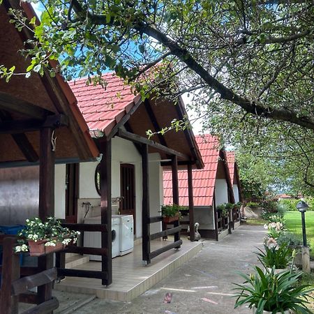 Camping Lukac Кутина Екстер'єр фото