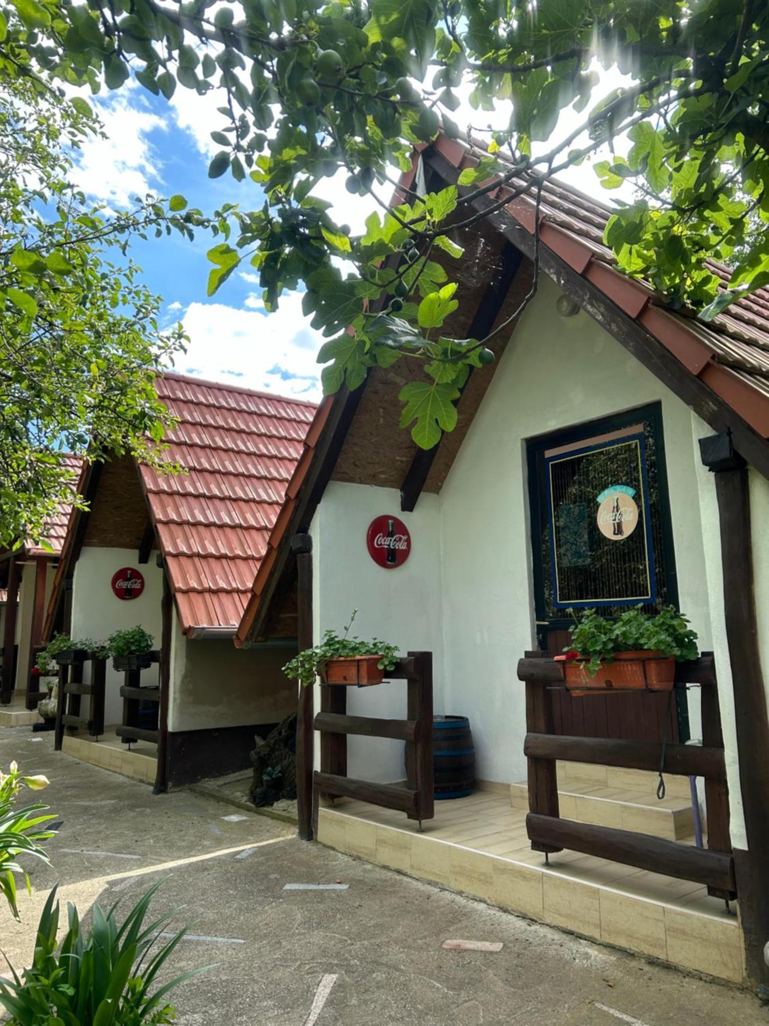 Camping Lukac Кутина Екстер'єр фото